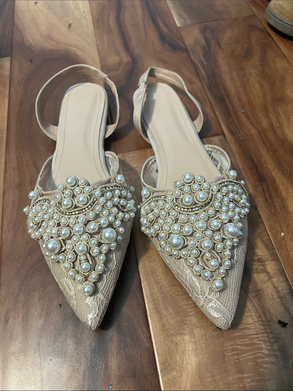 Pearl-Embellished Pointed Slingback Mules - Champagne